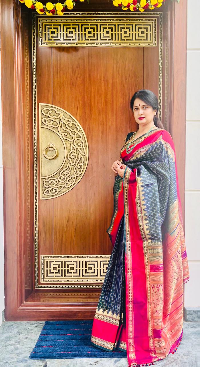 The drape is flawless and the look is stunning! - Vani Reddy's Look ...